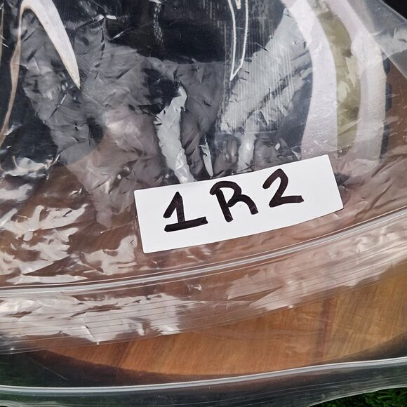 Asics Gel-Kayano 28 Shoes Womens Size 6 Narrow Black White Athletic Running Gym - Picture 11 of 11